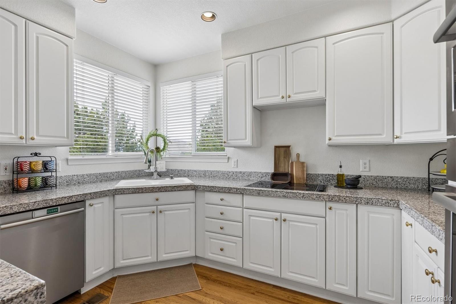 MLS Image #13 for 10555  kalahari court,littleton, Colorado
