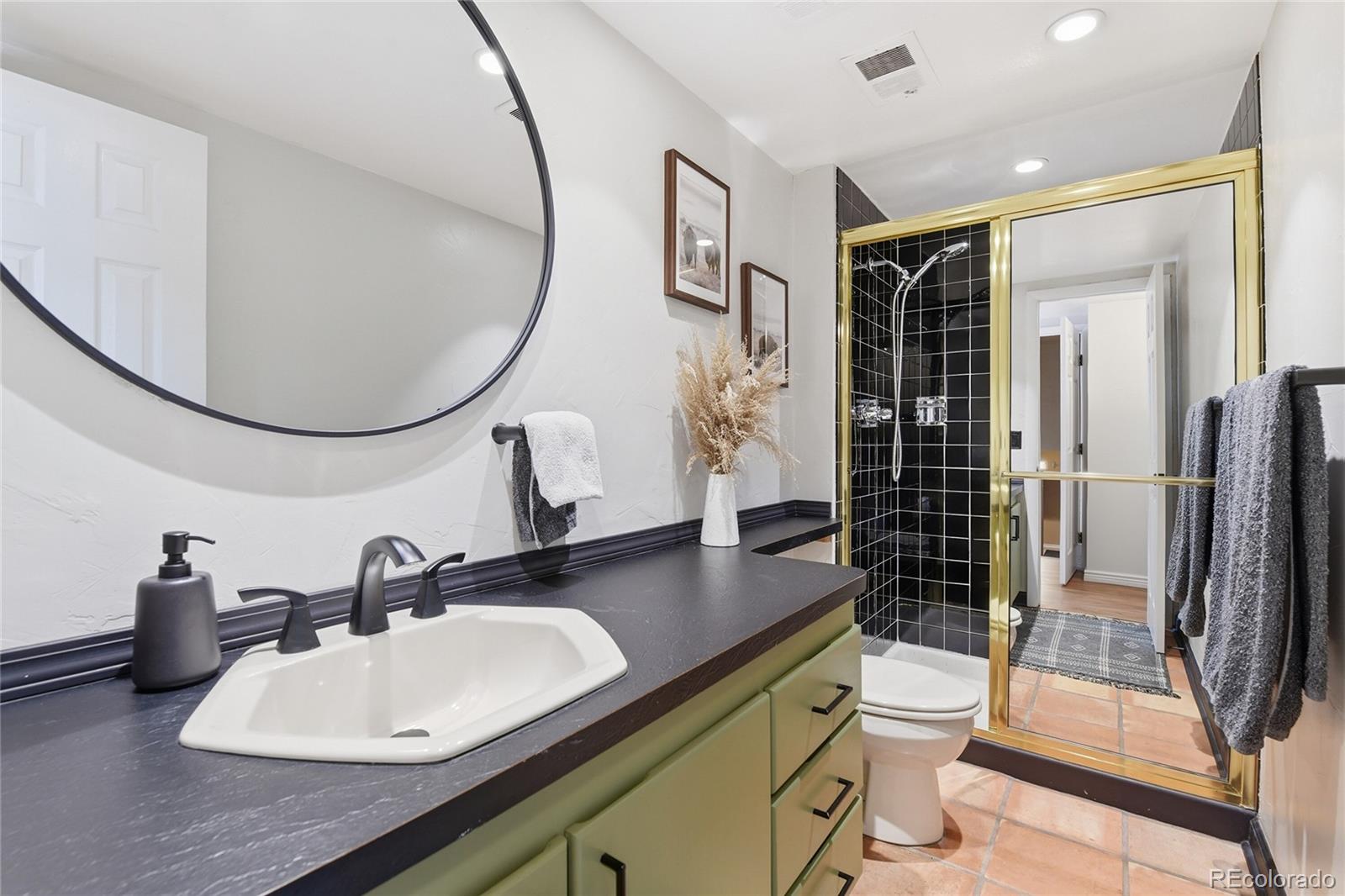 MLS Image #17 for 8390 w harvard drive,lakewood, Colorado