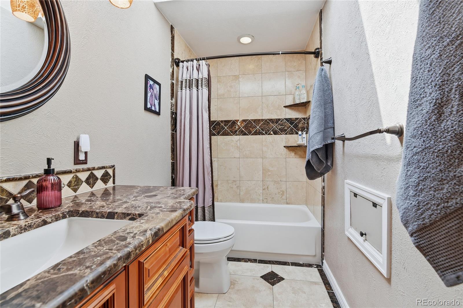 MLS Image #26 for 8390 w harvard drive,lakewood, Colorado
