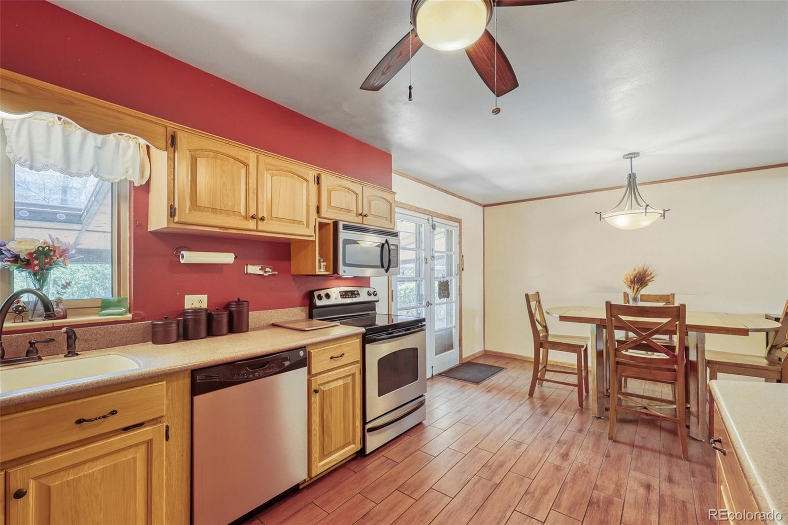 MLS Image #10 for 5164 w columbia place,denver, Colorado