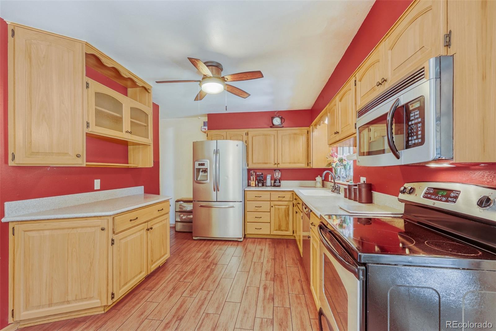 MLS Image #8 for 5164 w columbia place,denver, Colorado