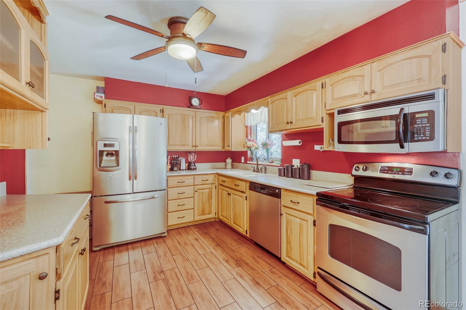 MLS Image #9 for 5164 w columbia place,denver, Colorado