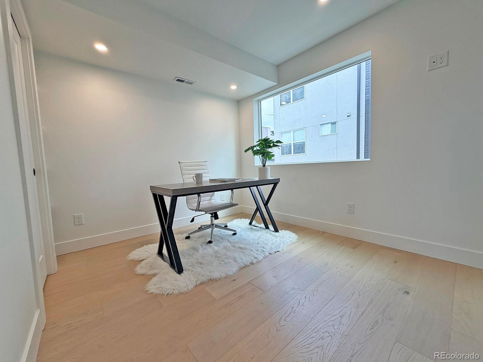 MLS Image #12 for 1259 n stuart street,denver, Colorado