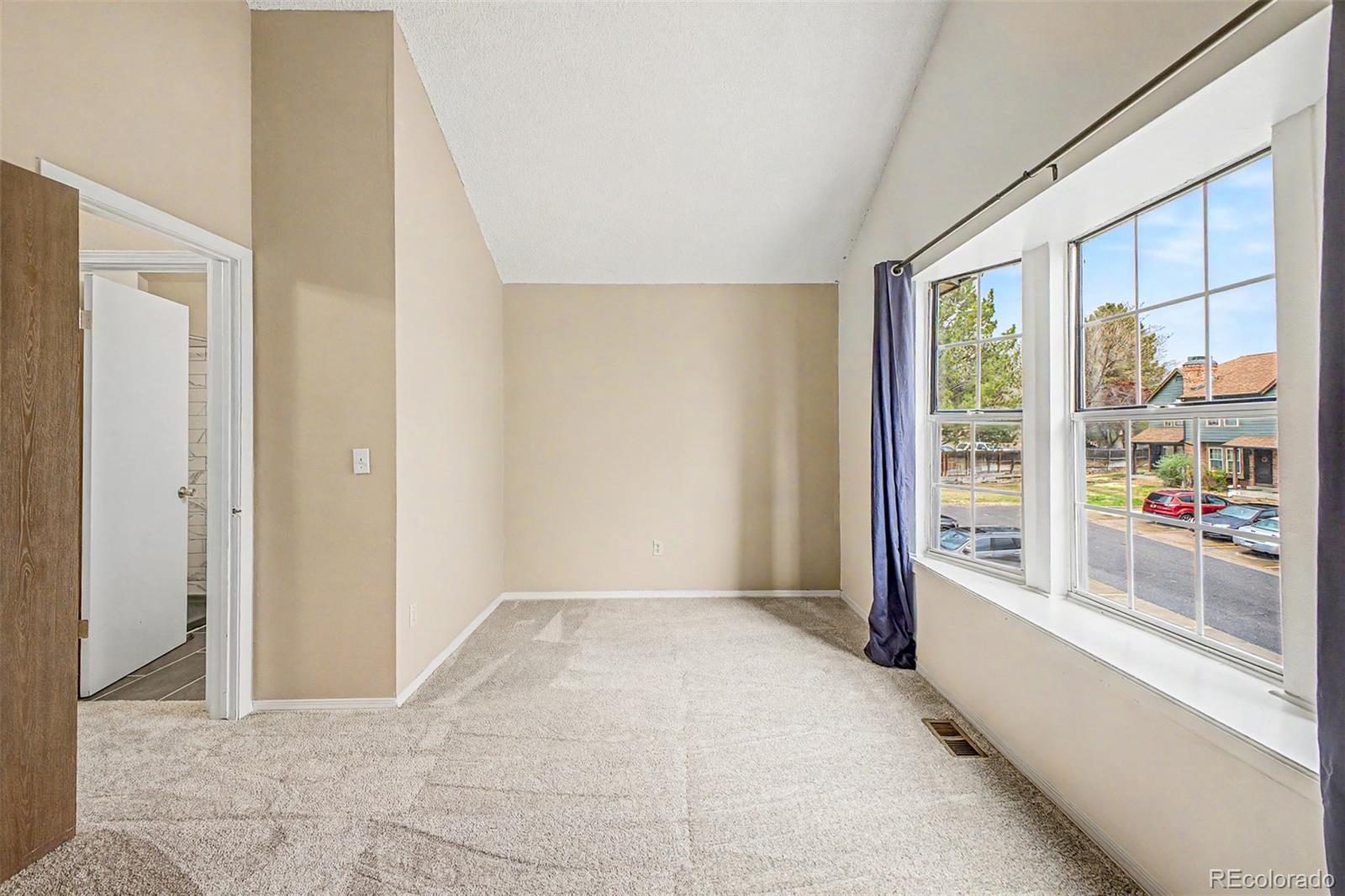 MLS Image #9 for 17365 e rice circle b,aurora, Colorado