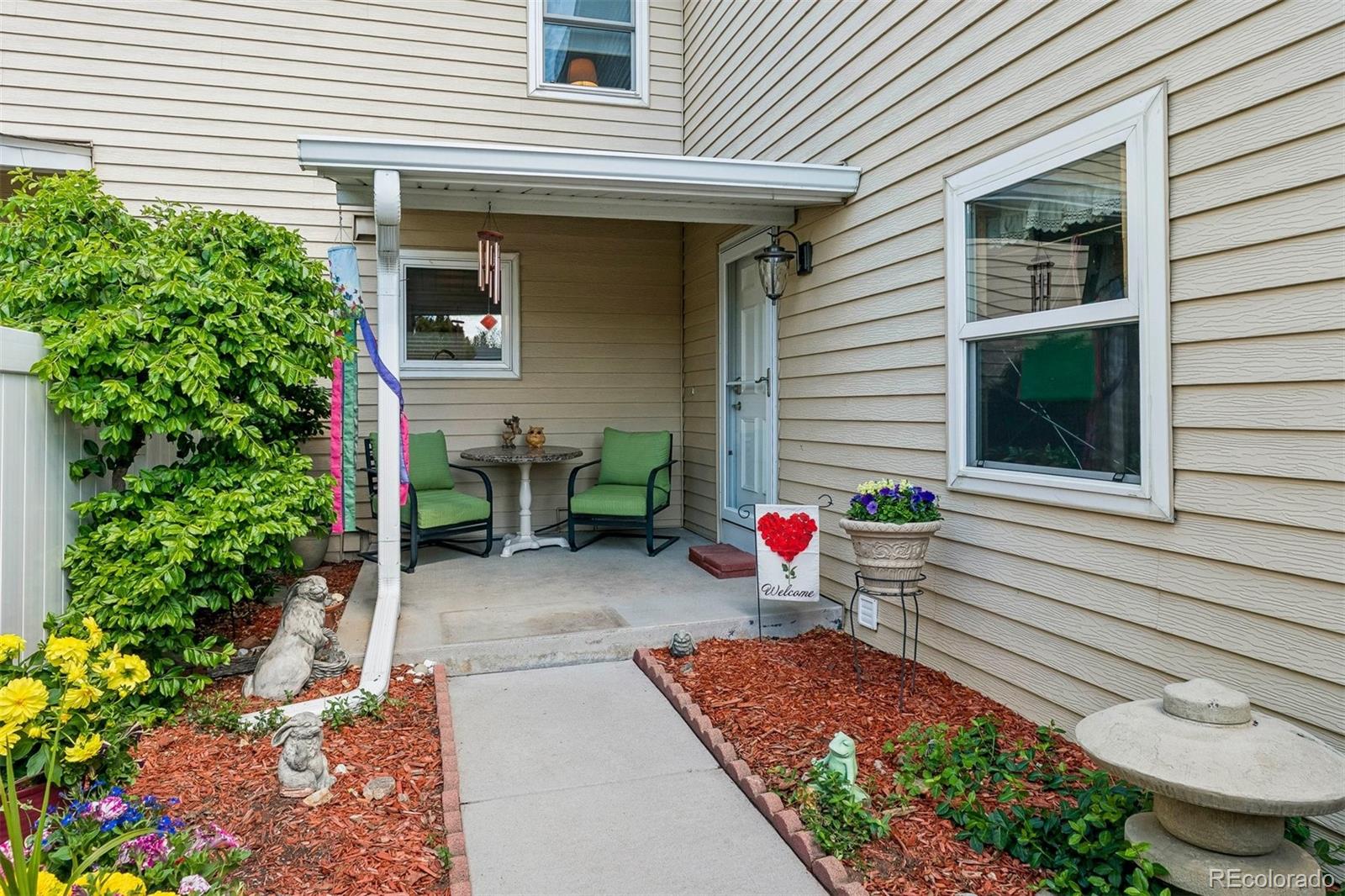MLS Image #3 for 2446 s vaughn way,aurora, Colorado