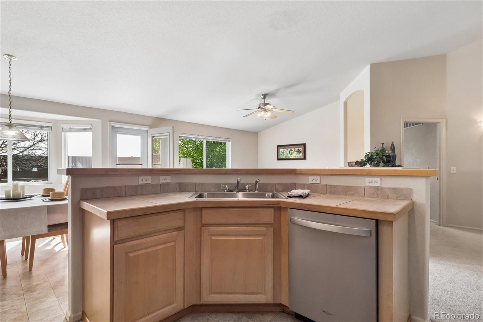 MLS Image #10 for 5150 s wenatchee street,aurora, Colorado