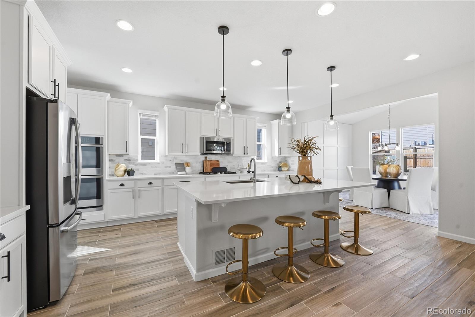 MLS Image #3 for 5783 s fultondale court,aurora, Colorado