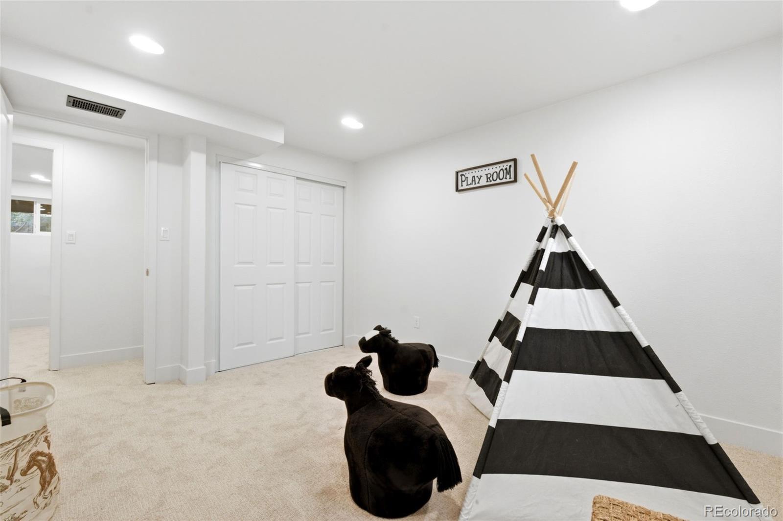 MLS Image #34 for 6017  xenon street,arvada, Colorado