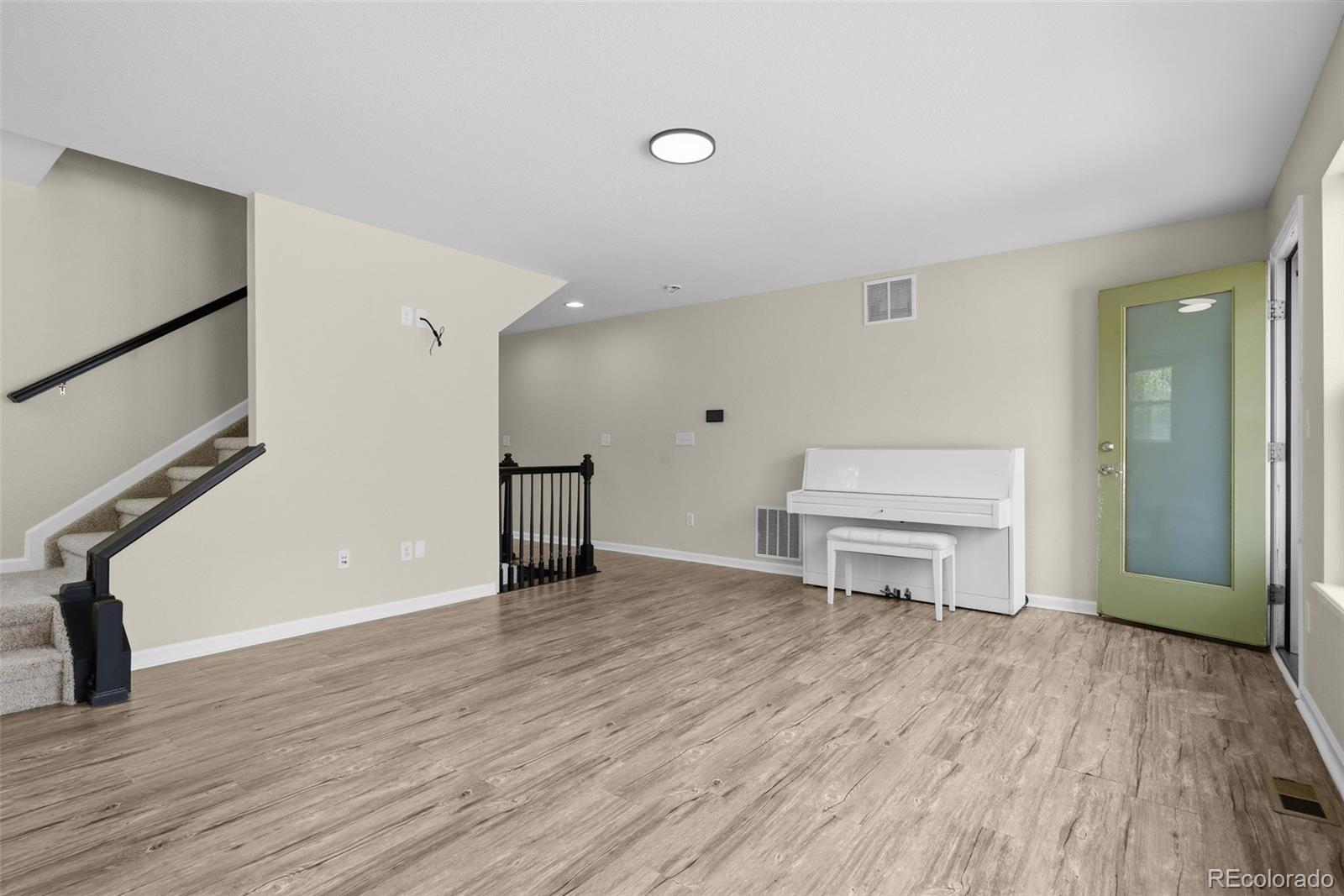 MLS Image #10 for 9685 e 105th avenue,commerce city, Colorado