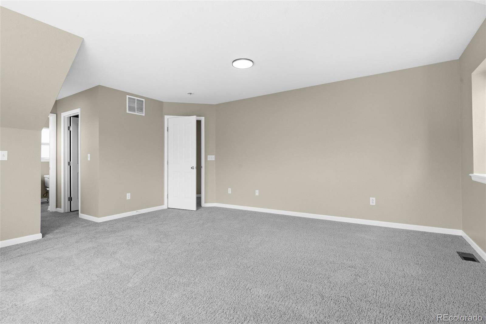 MLS Image #15 for 9685 e 105th avenue,commerce city, Colorado