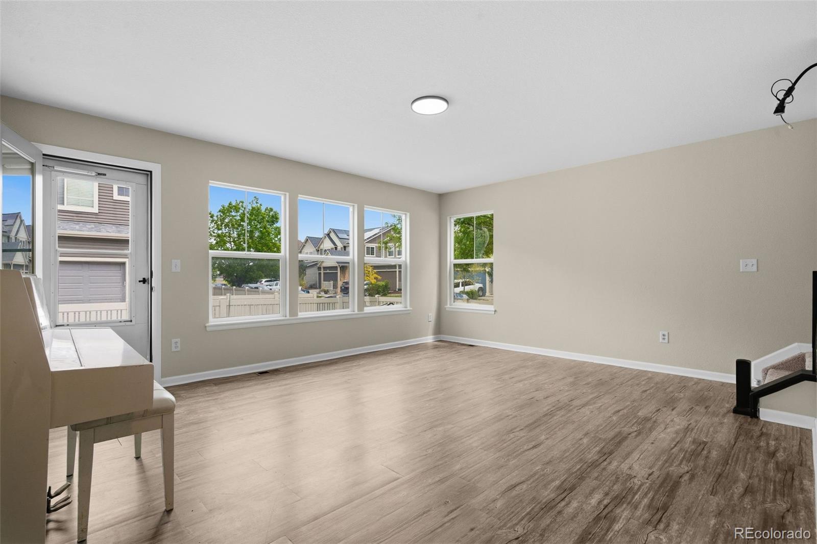 MLS Image #8 for 9685 e 105th avenue,commerce city, Colorado