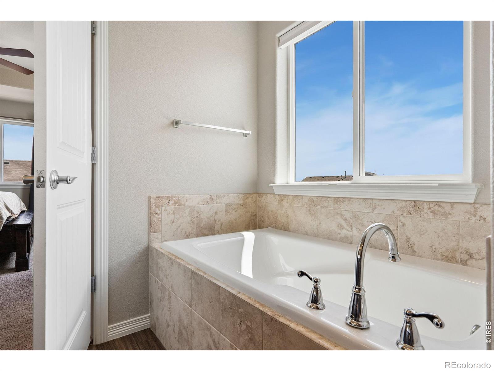 MLS Image #13 for 1649  northcroft drive,windsor, Colorado