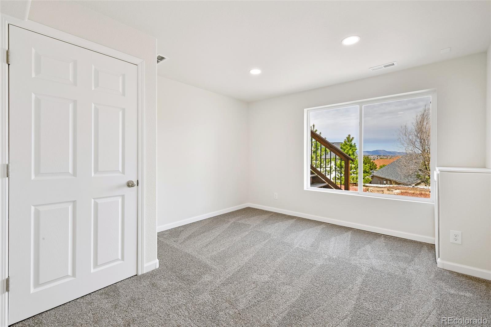 MLS Image #33 for 4432  flat top place,colorado springs, Colorado