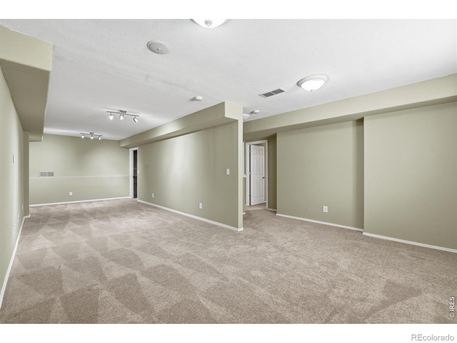 MLS Image #29 for 3910 e 127th avenue,thornton, Colorado