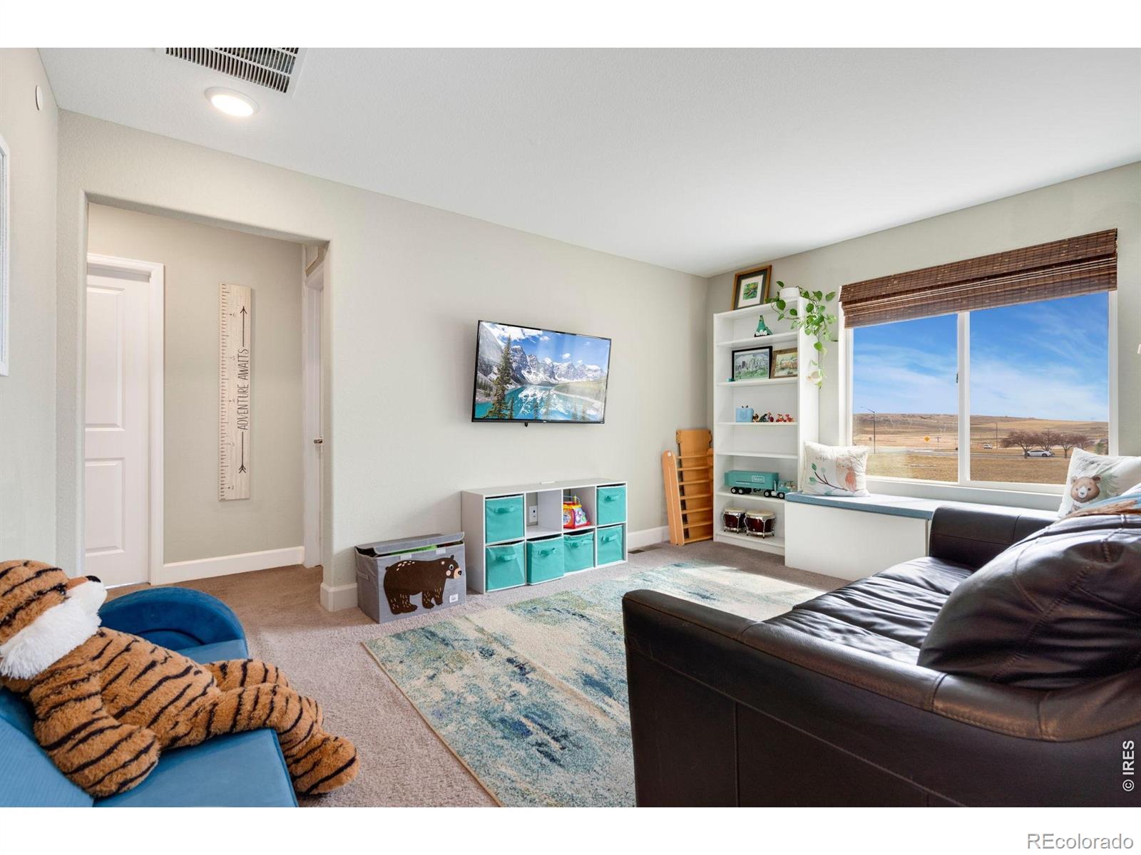 MLS Image #6 for 6838  enterprise drive,fort collins, Colorado