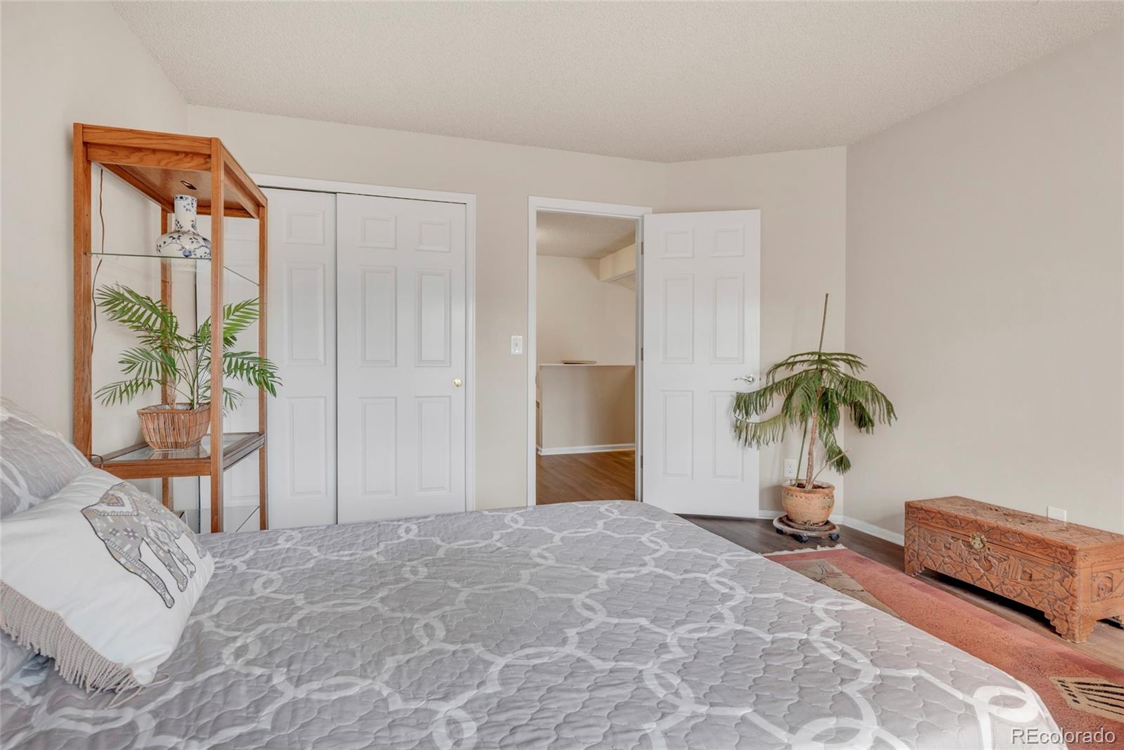 MLS Image #21 for 7584 e gunnison place,denver, Colorado