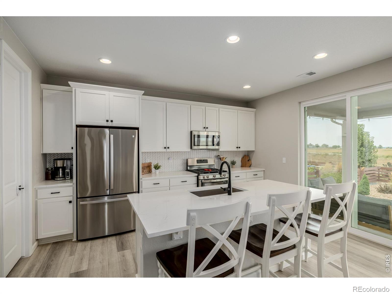 MLS Image #12 for 521  bear peak court,erie, Colorado