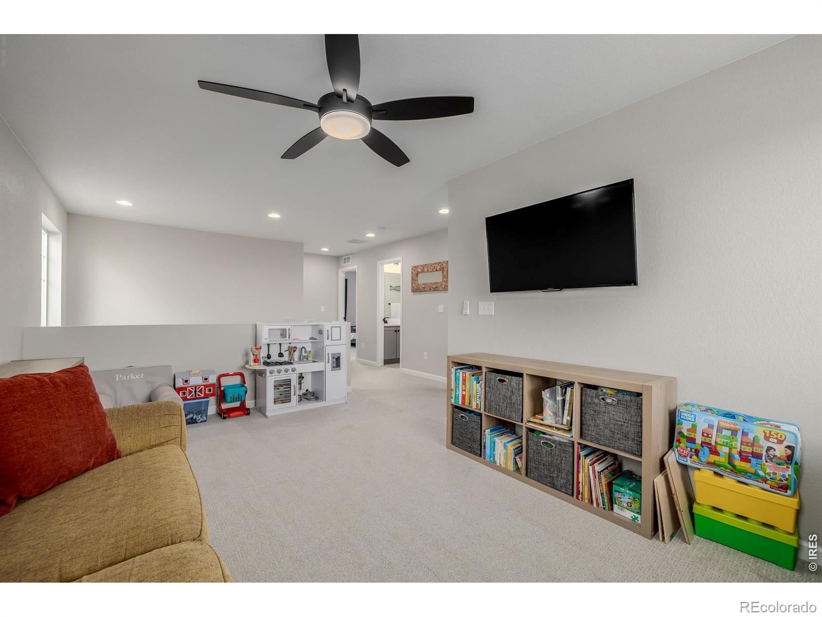 MLS Image #22 for 521  bear peak court,erie, Colorado