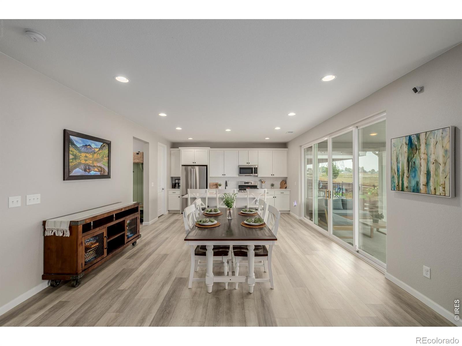 MLS Image #9 for 521  bear peak court,erie, Colorado