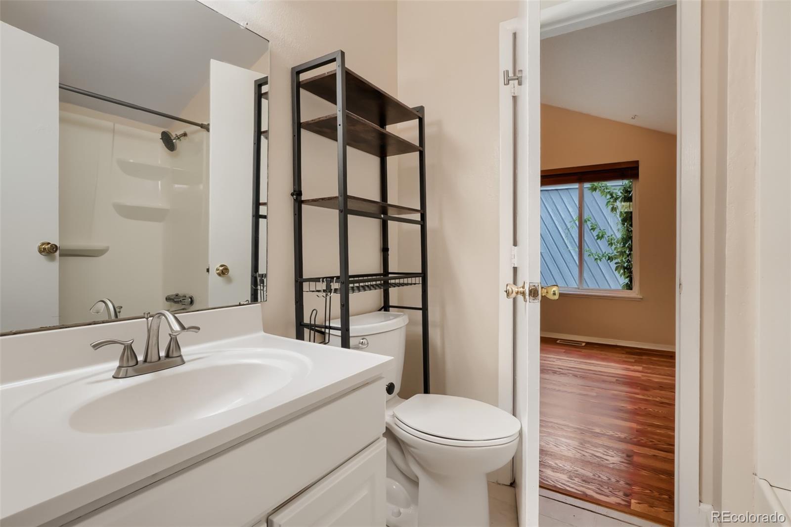 MLS Image #15 for 10223 e peakview avenue,englewood, Colorado