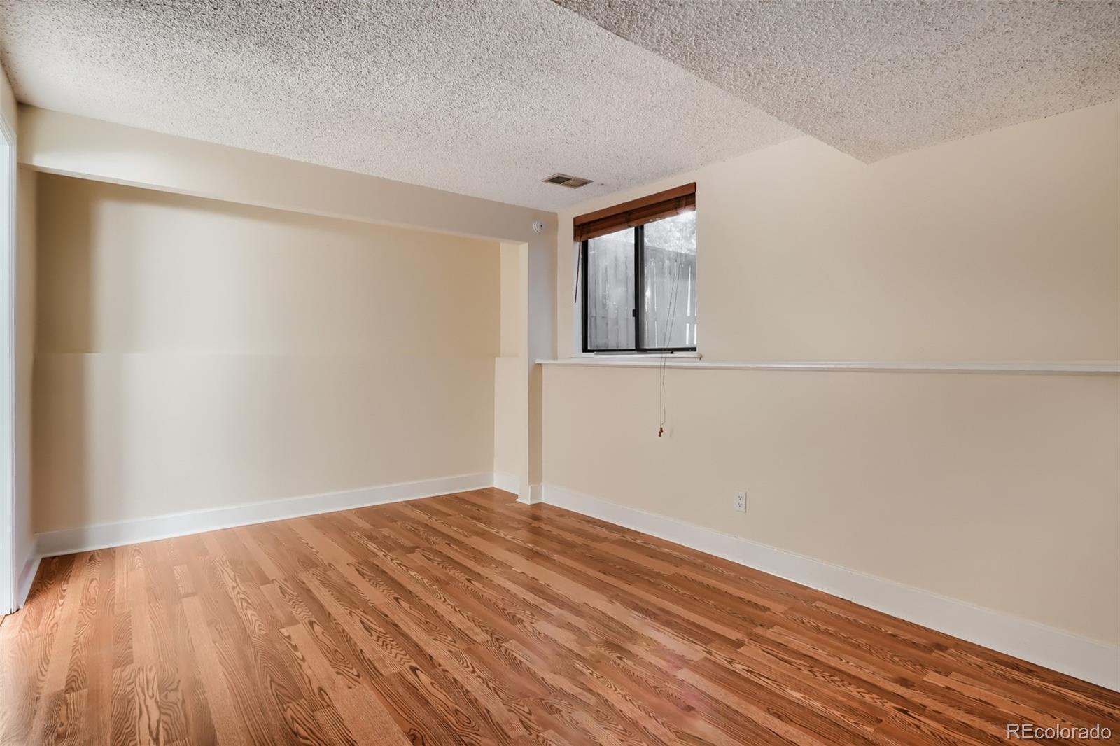 MLS Image #17 for 10223 e peakview avenue,englewood, Colorado
