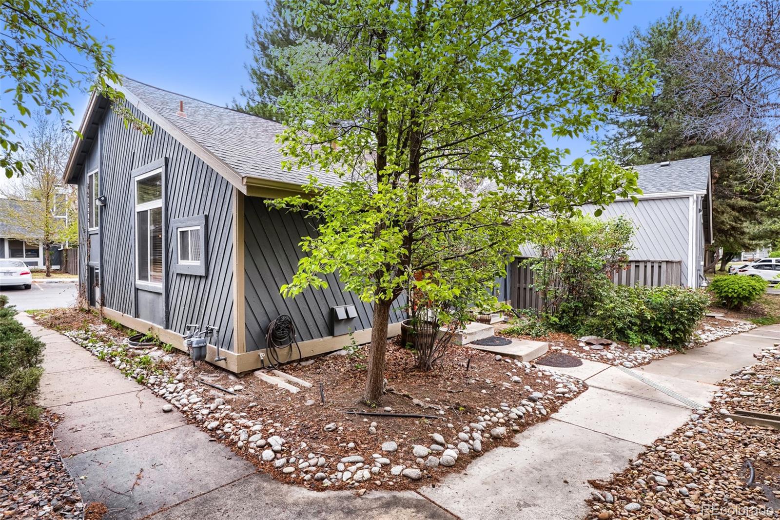 MLS Image #2 for 10223 e peakview avenue,englewood, Colorado