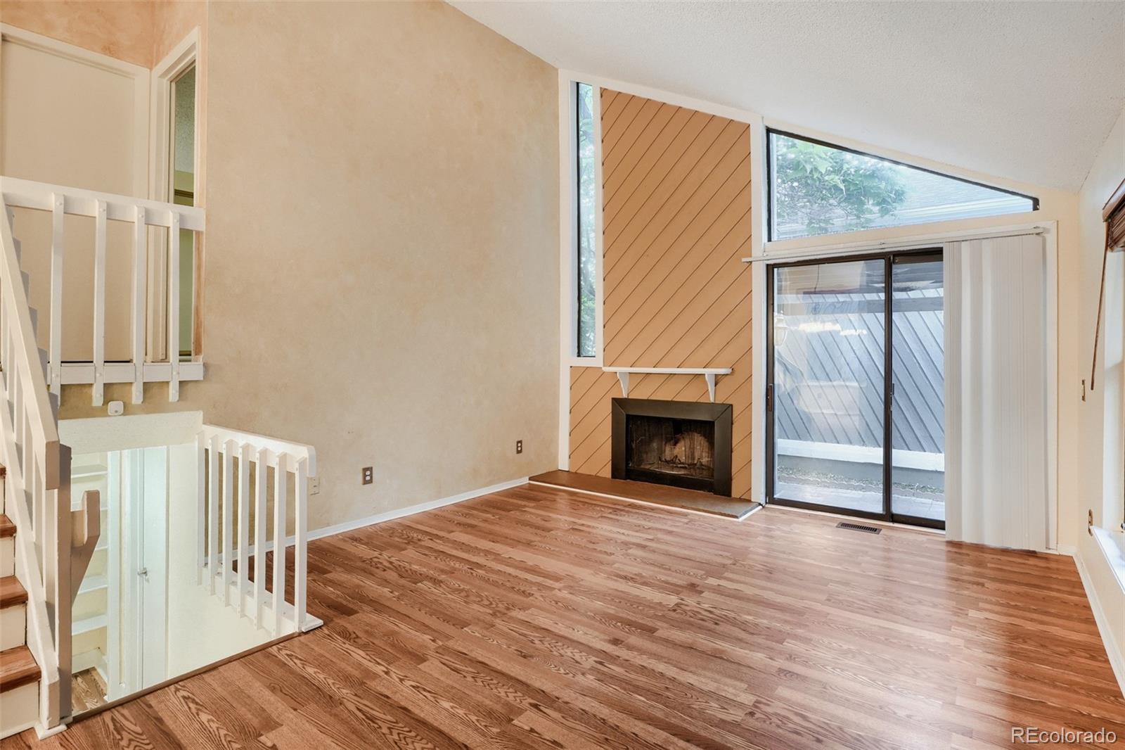 MLS Image #5 for 10223 e peakview avenue,englewood, Colorado
