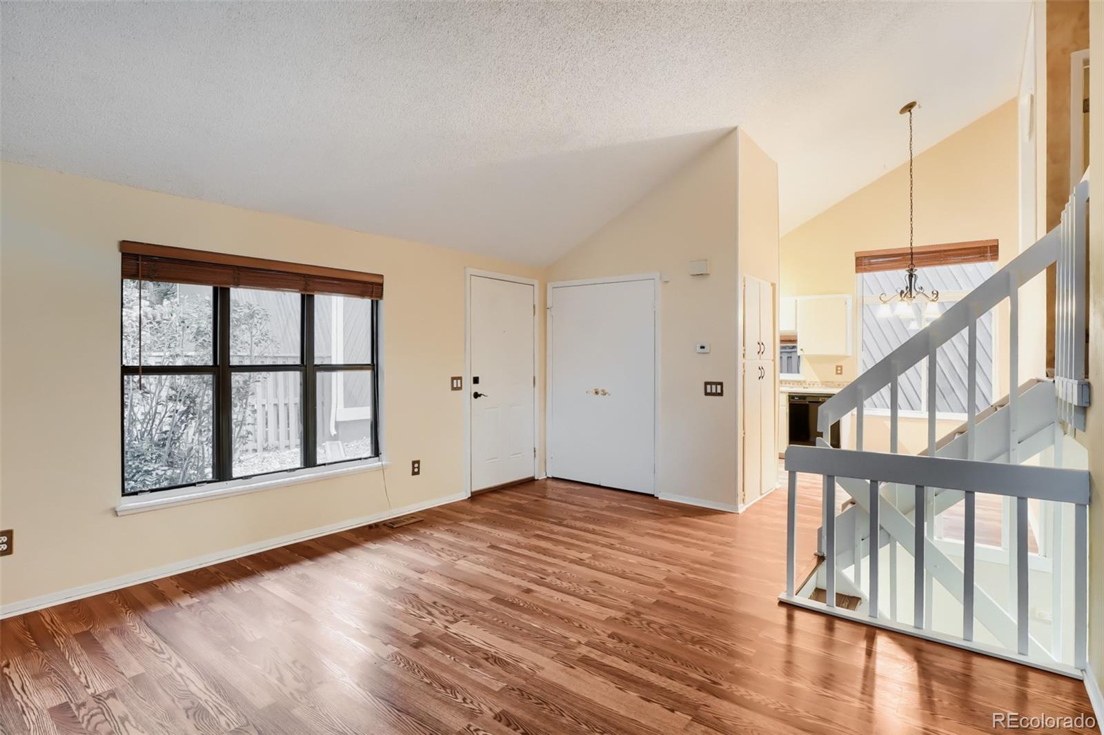 MLS Image #6 for 10223 e peakview avenue,englewood, Colorado