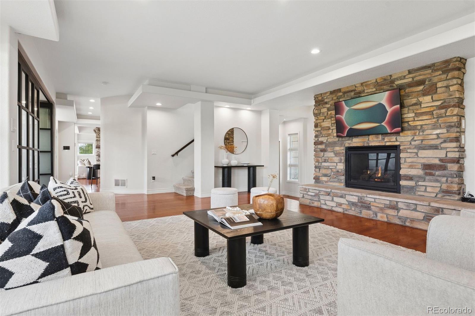 MLS Image #11 for 37158  dickerson run,severance, Colorado