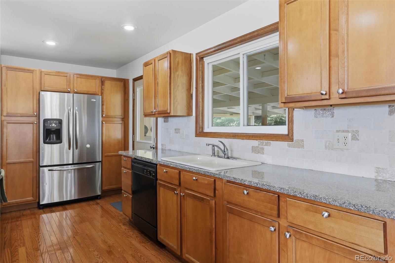 MLS Image #9 for 760  struthers loop,colorado springs, Colorado