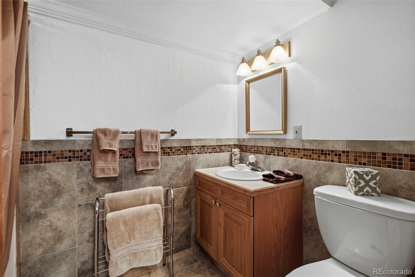 MLS Image #38 for 7334 s meadow court,boulder, Colorado