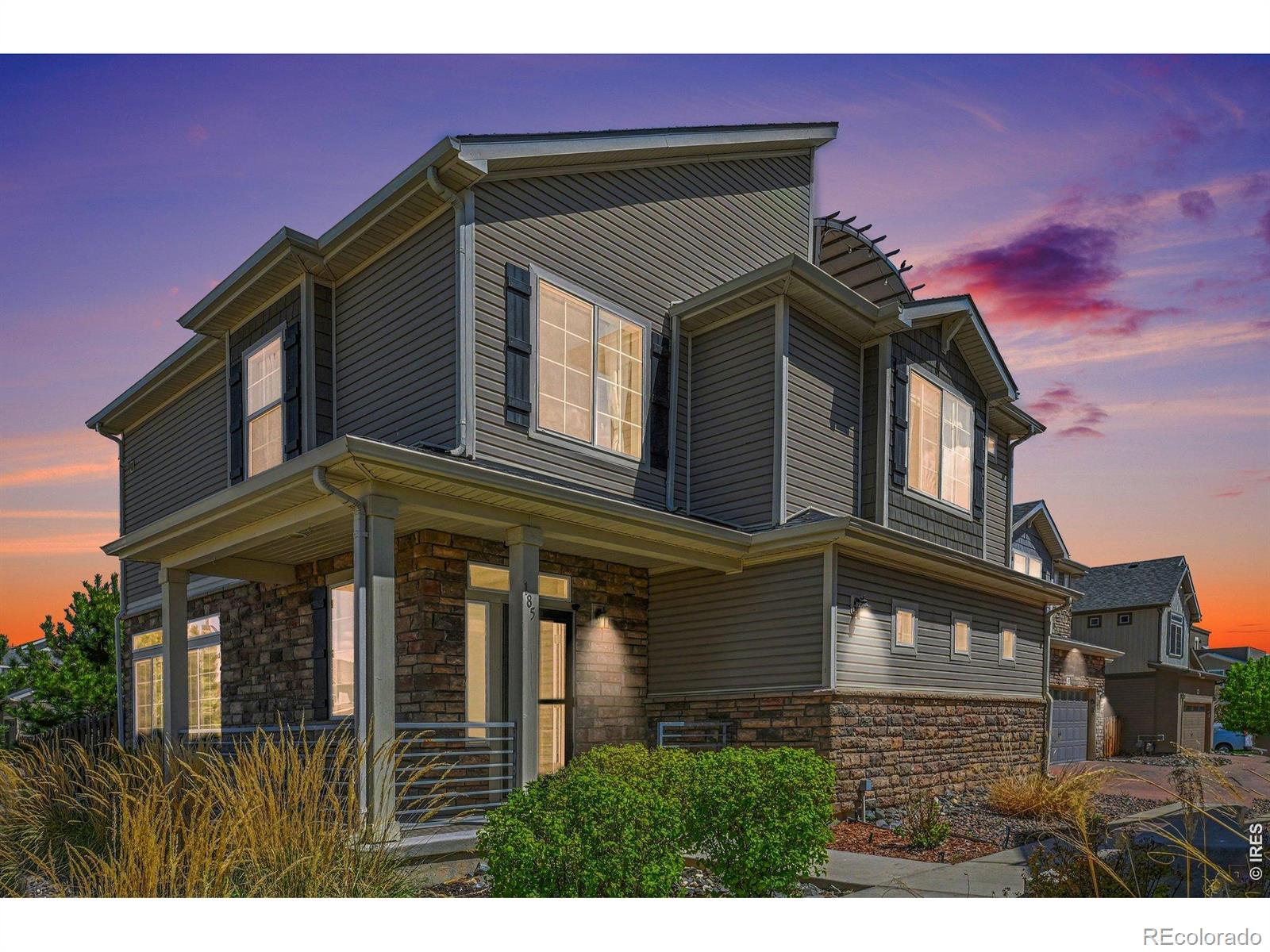 MLS Image #1 for 185 s oak hill street,aurora, Colorado