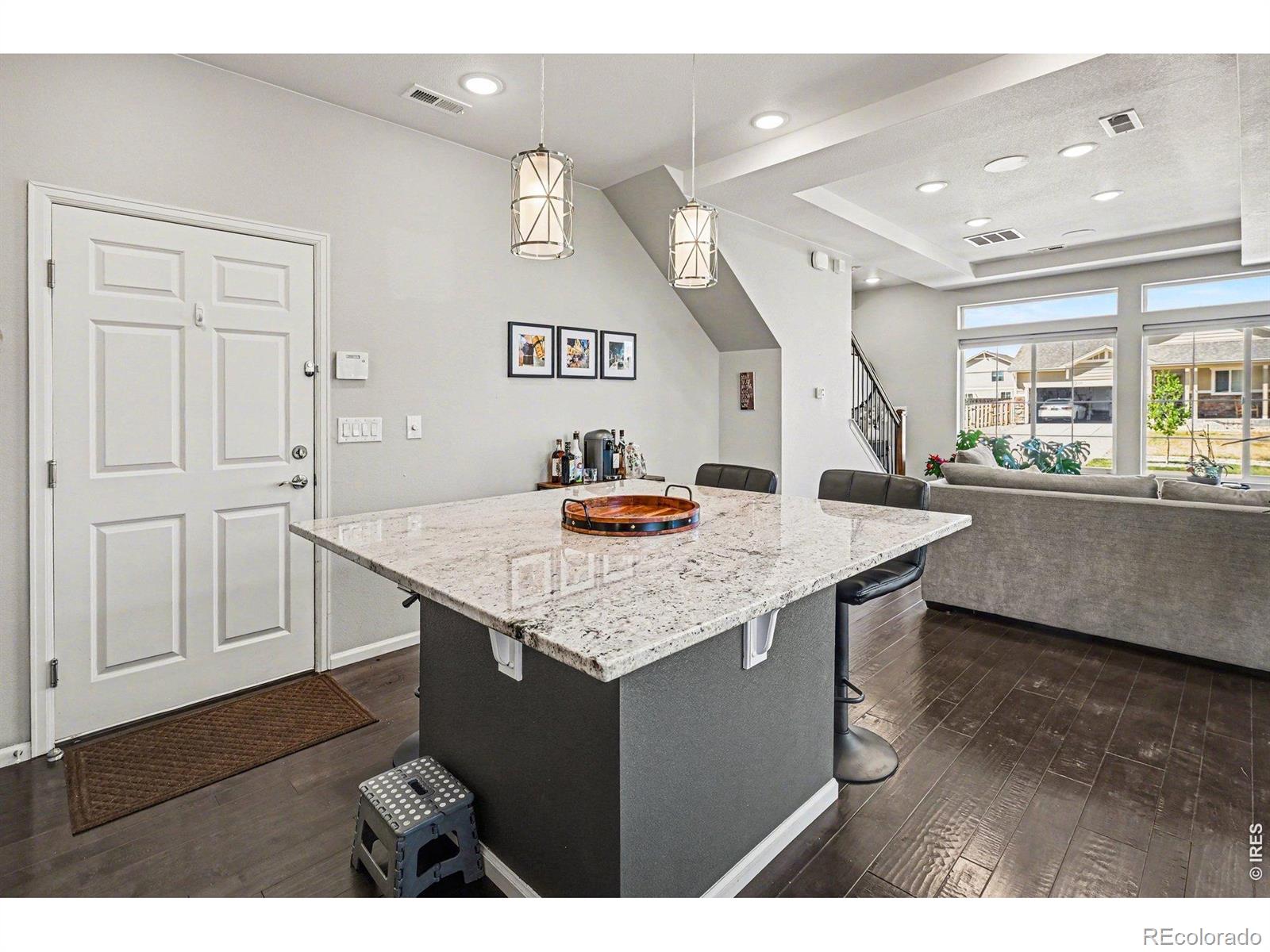 MLS Image #8 for 185 s oak hill street,aurora, Colorado