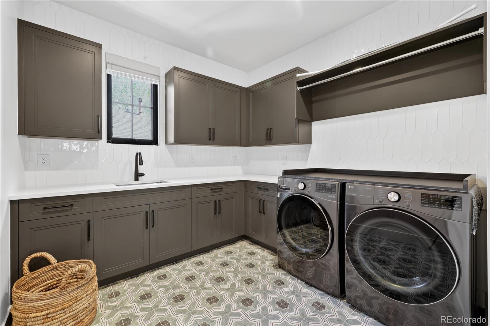 MLS Image #33 for 1740 s ogden street,denver, Colorado