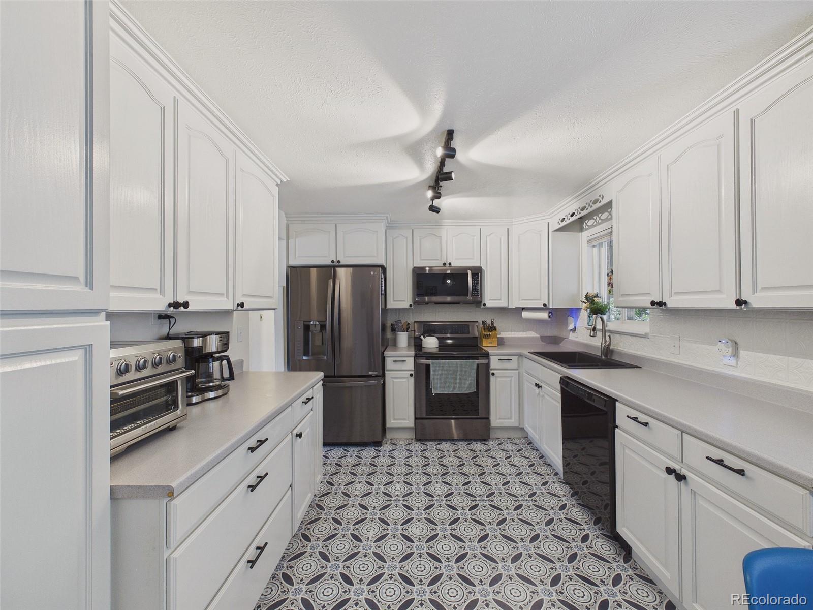 MLS Image #8 for 851  miller court,lakewood, Colorado