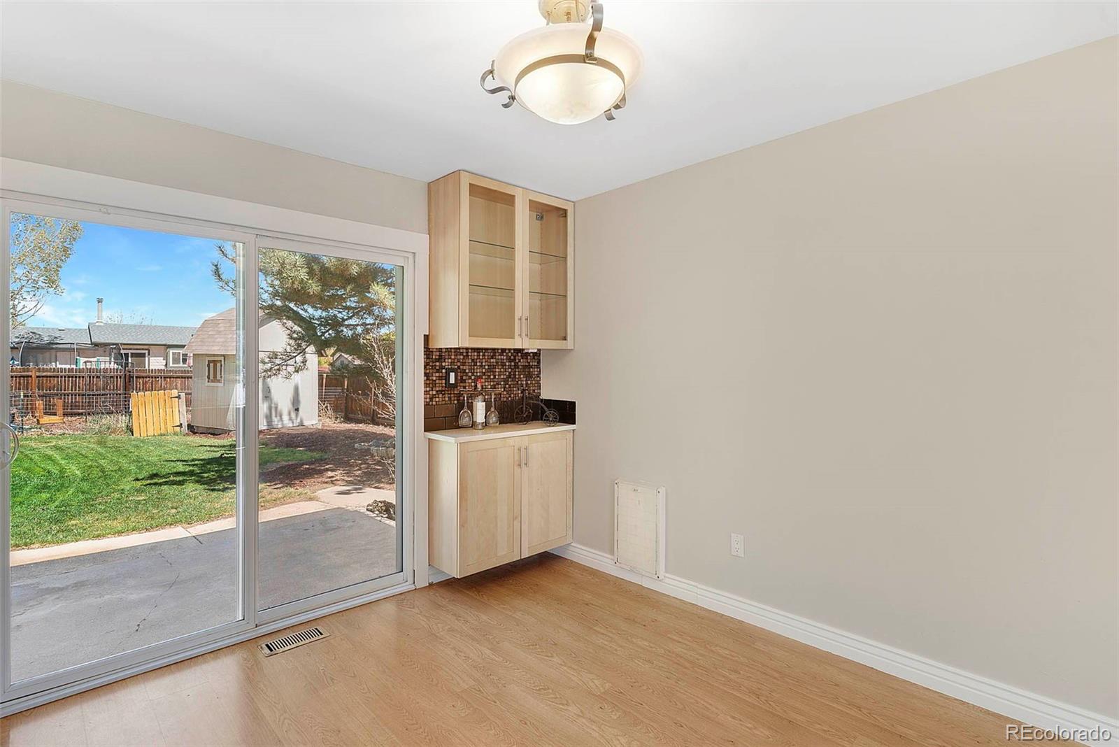 MLS Image #10 for 10629 w ida avenue,littleton, Colorado