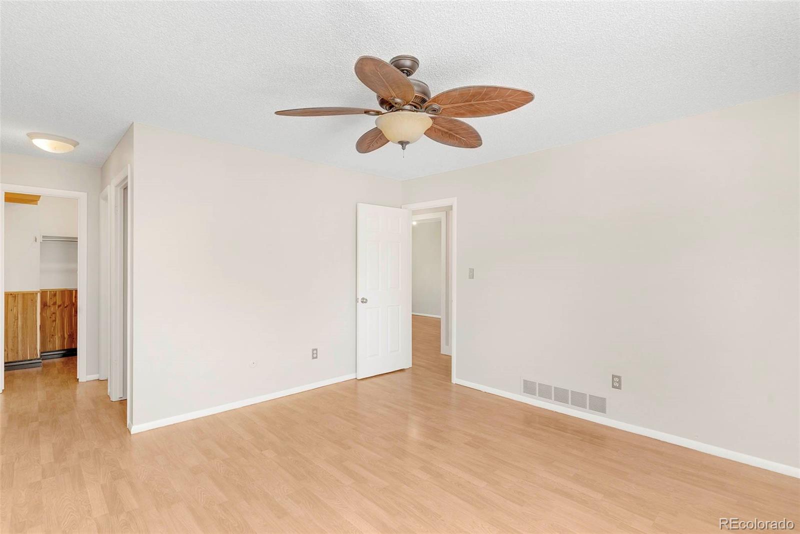 MLS Image #19 for 10629 w ida avenue,littleton, Colorado