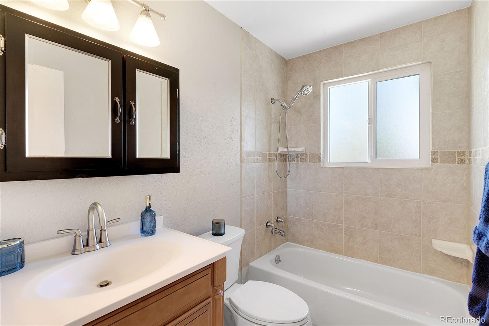MLS Image #23 for 10629 w ida avenue,littleton, Colorado