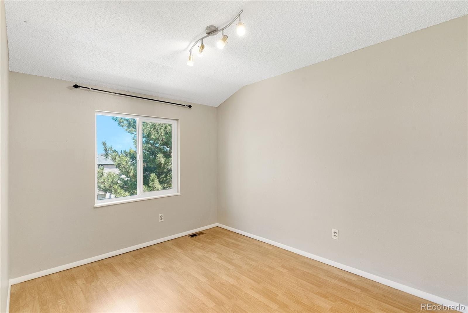 MLS Image #24 for 10629 w ida avenue,littleton, Colorado