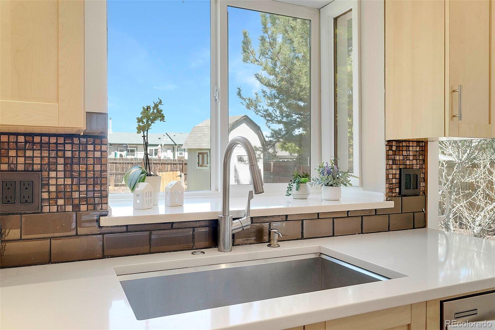 MLS Image #6 for 10629 w ida avenue,littleton, Colorado