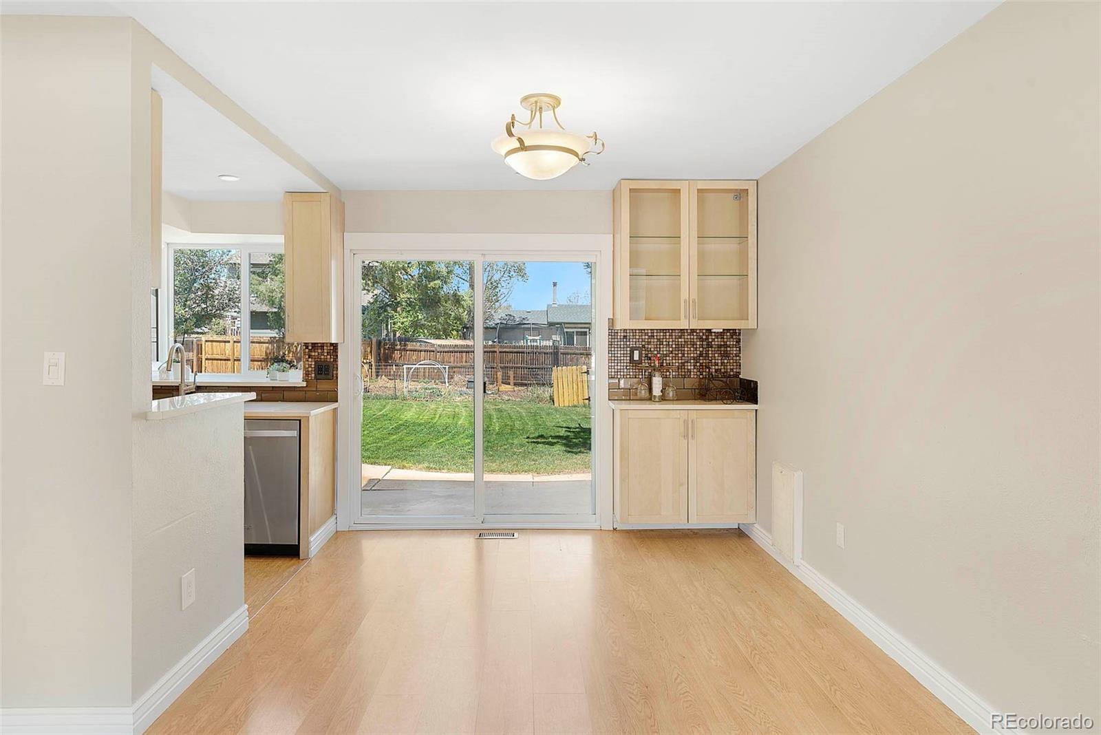 MLS Image #9 for 10629 w ida avenue,littleton, Colorado