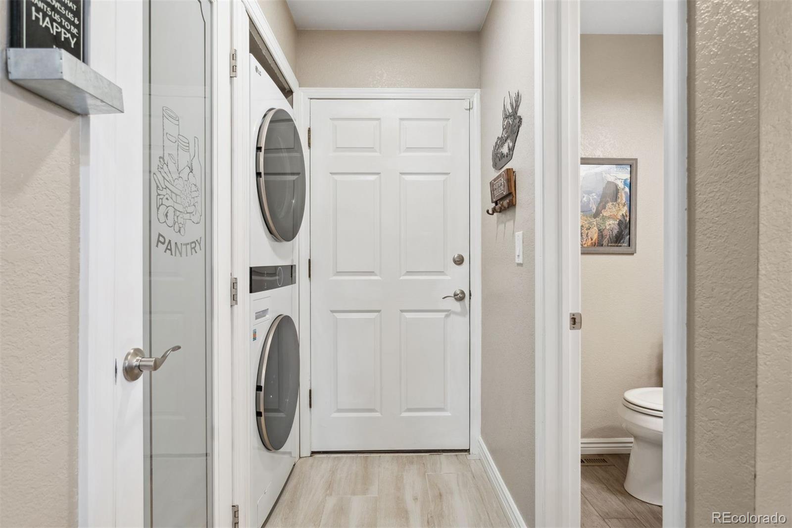 MLS Image #14 for 1521  shane circle ,colorado springs, Colorado