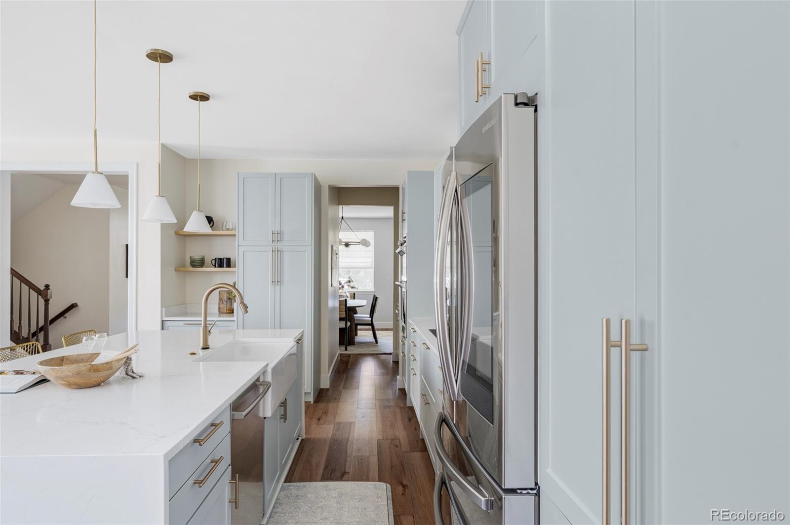 MLS Image #3 for 2908  ironton street,denver, Colorado