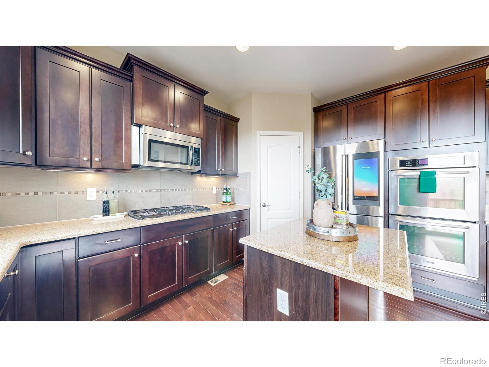 MLS Image #10 for 3446  yale drive,broomfield, Colorado