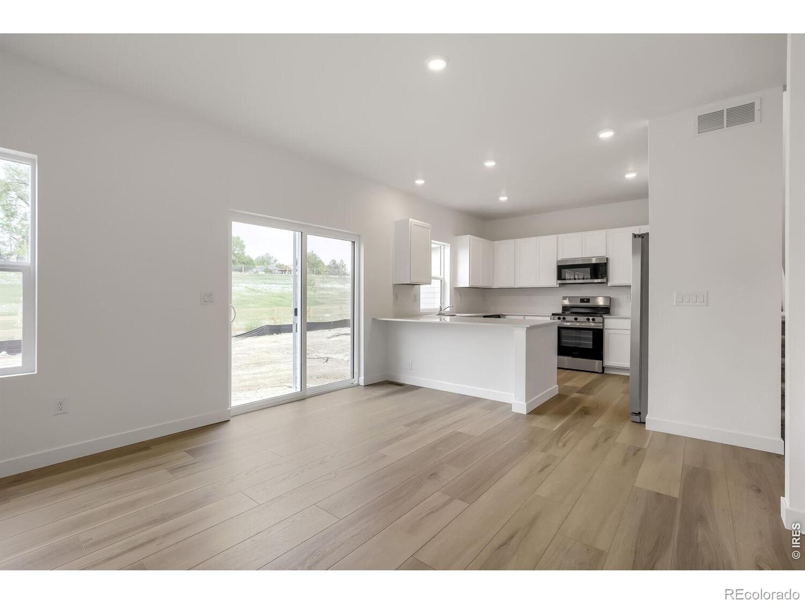 MLS Image #3 for 1710  drumming drive,windsor, Colorado