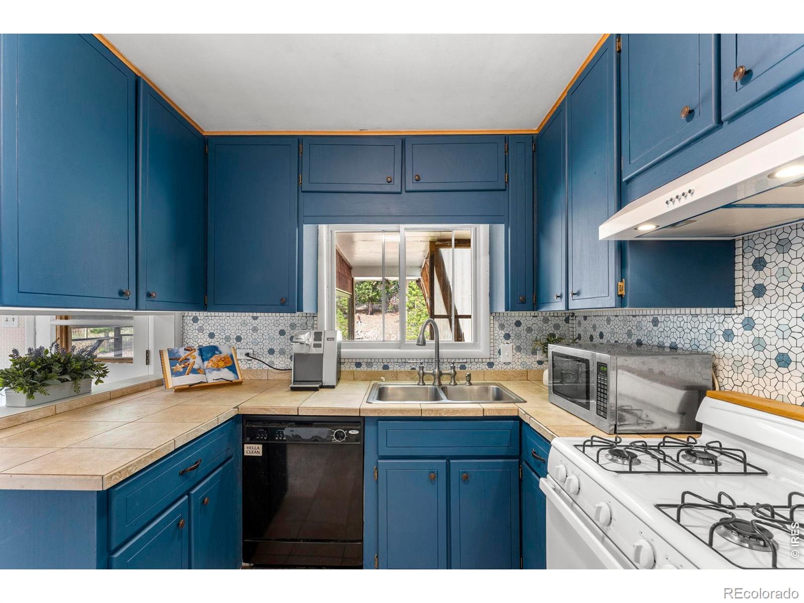 MLS Image #18 for 418  athena road,black hawk, Colorado