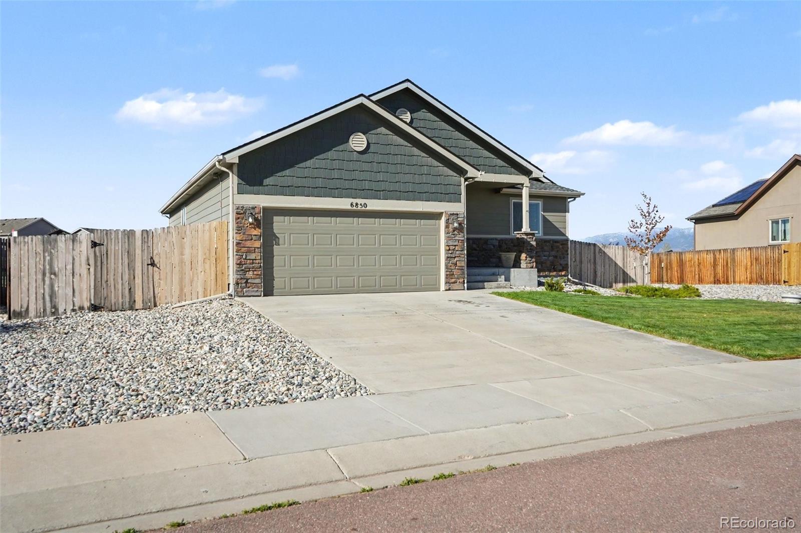 MLS Image #0 for 6850  phantom way,colorado springs, Colorado