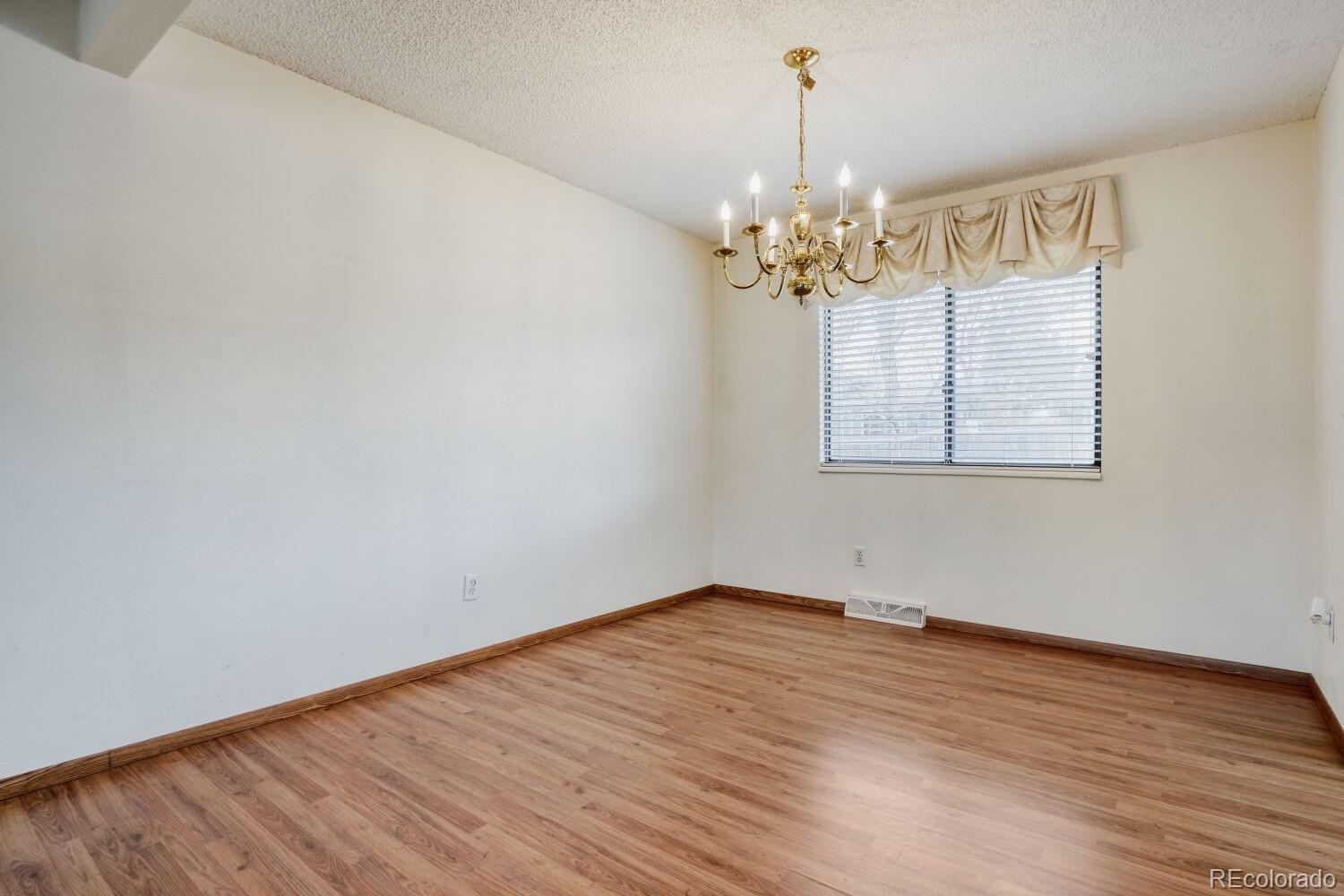 MLS Image #10 for 7326 s lafayette circle,centennial, Colorado