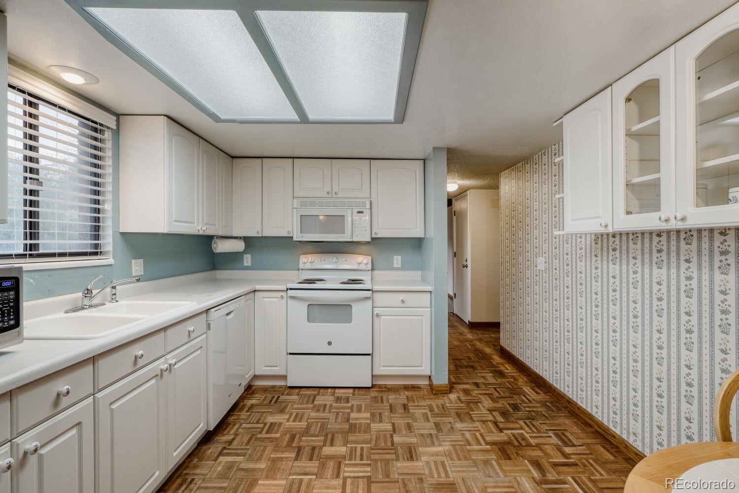 MLS Image #12 for 7326 s lafayette circle,centennial, Colorado