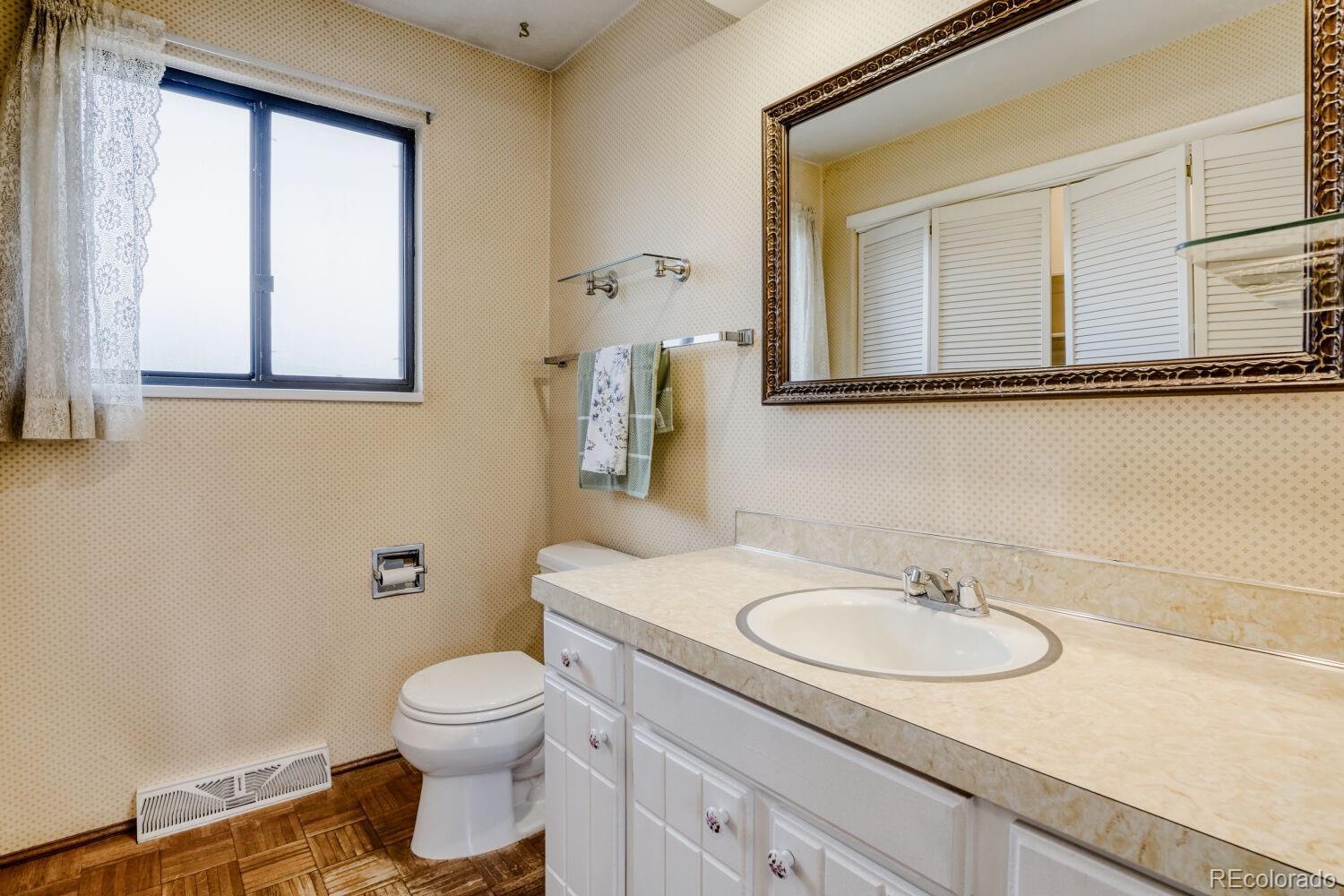 MLS Image #18 for 7326 s lafayette circle,centennial, Colorado